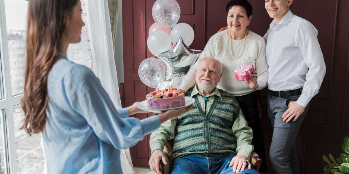 Why Personalized Care Improves Senior Living Experiences