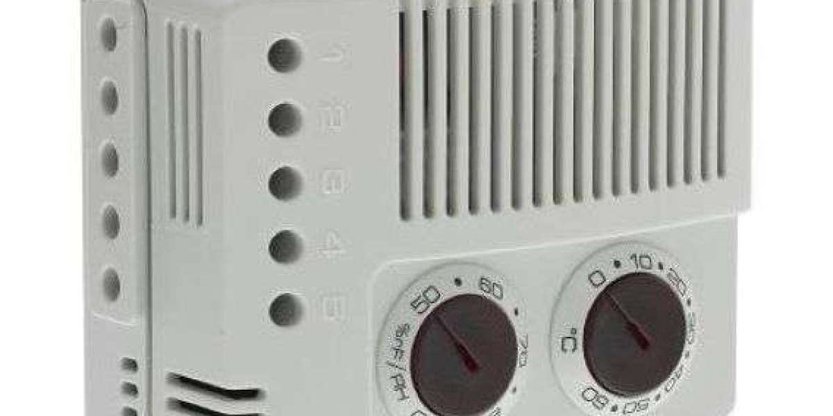 Electronic Components: Building Blocks of Technology