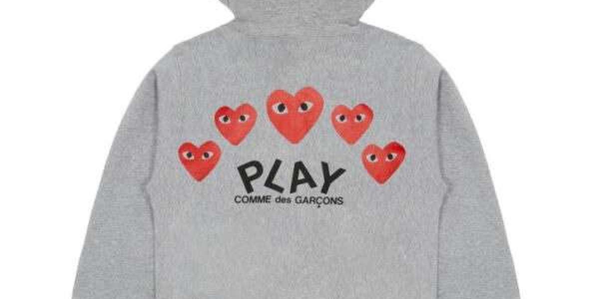 Commes des Garçons Clothing Is Always a Great Choice