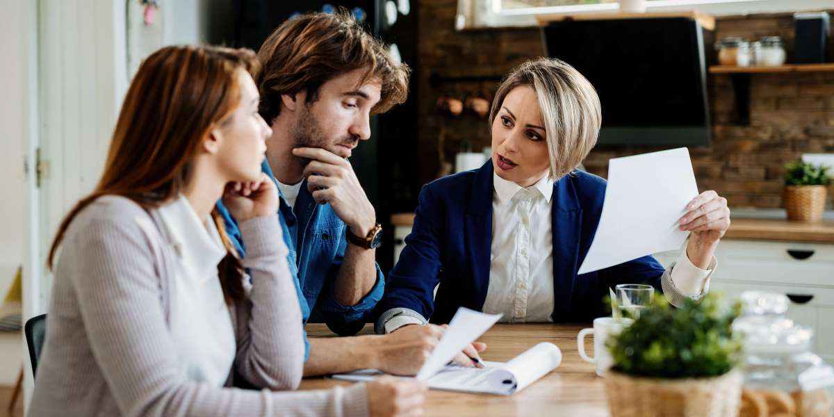 How does maintenance settlement need divorce lawyer’s help?