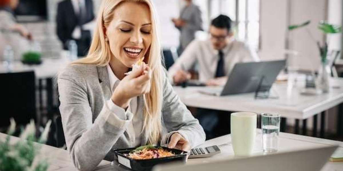 Office Worker Dining Solutions: Fast, Fresh, and Flavorful Food
