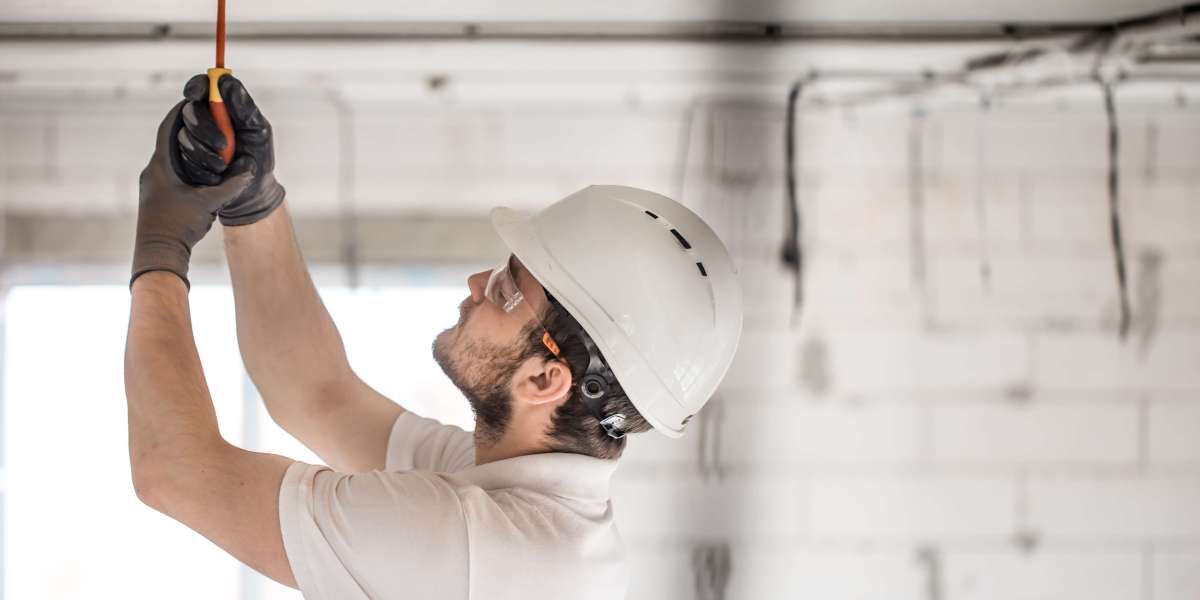 How to Find the Best Electrician in Waltham, MA for Your Home