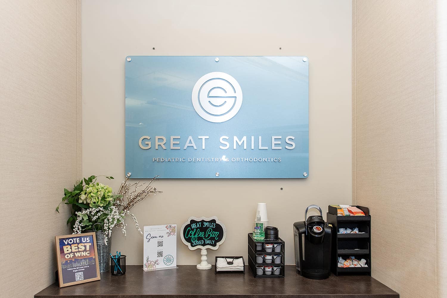 North Asheville Invisalign | Hendersonville | Arden | Waynesville | Sylva | Marion | Biltmore Forest | Franklin | Brevard | Rutherfordton | Morganton | Fletcher | Mills River | Black Mountain | Spruce Pine Invisalign