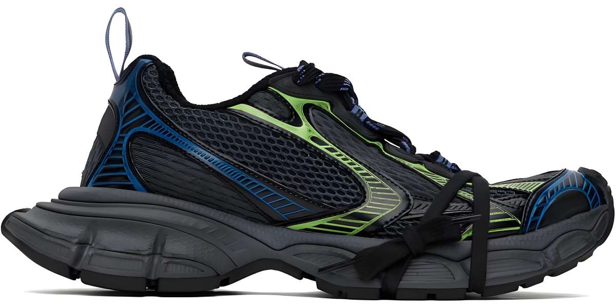 Balenciaga Track、襪子鞋與 Pastel 運動鞋推薦