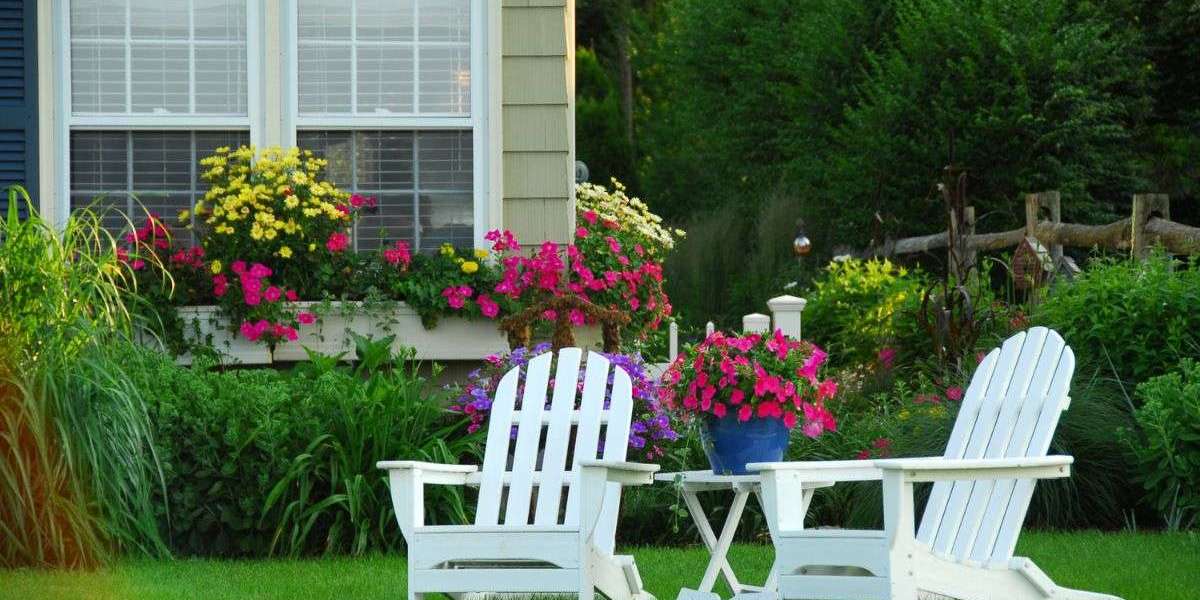 The Best Plants and Greenery for Beautiful Patio Landscaping