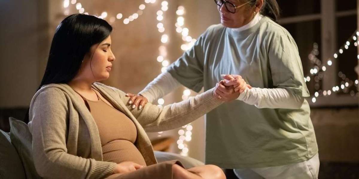 Best Surrogacy Agency: Expert Advice for Intended Parents