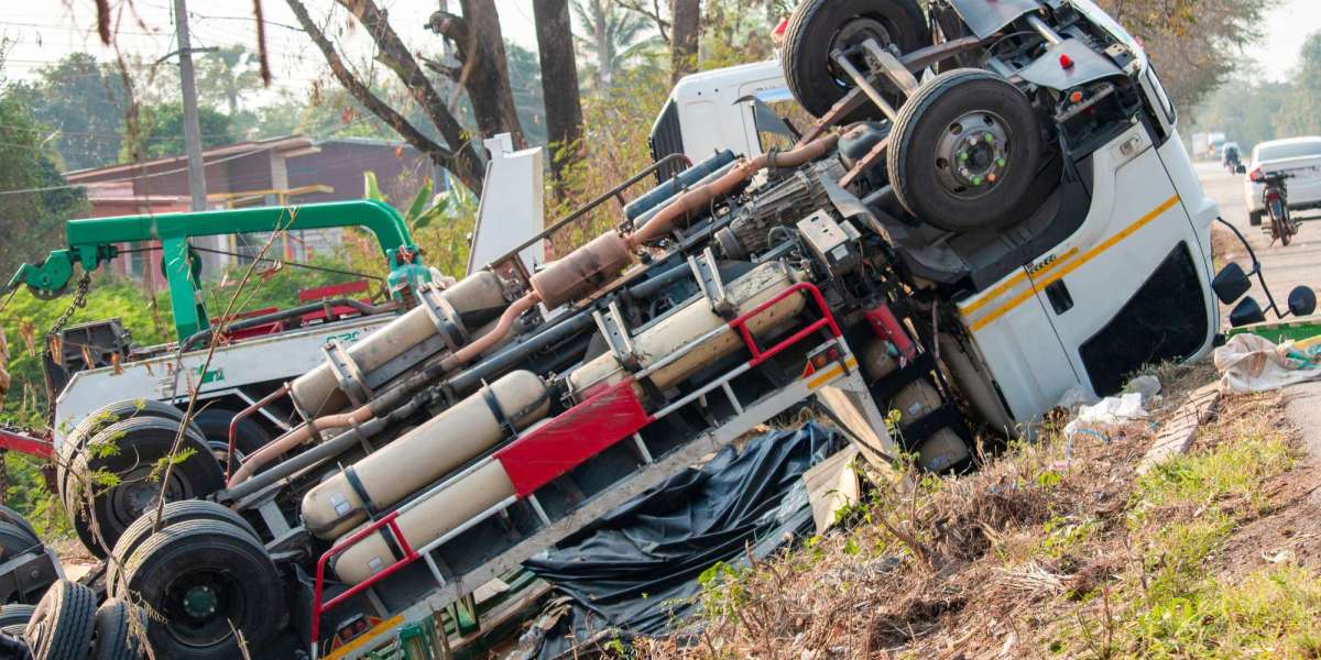 Truck Accident Lawyer: Your Guide to Getting Justice After a Truck Crash