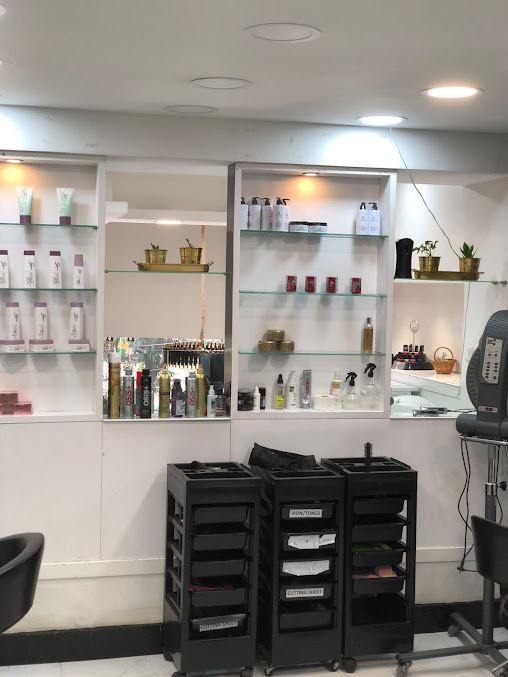 Best Salon In Sirkali | Hair Stylist In Sirkali - PLSH Salon