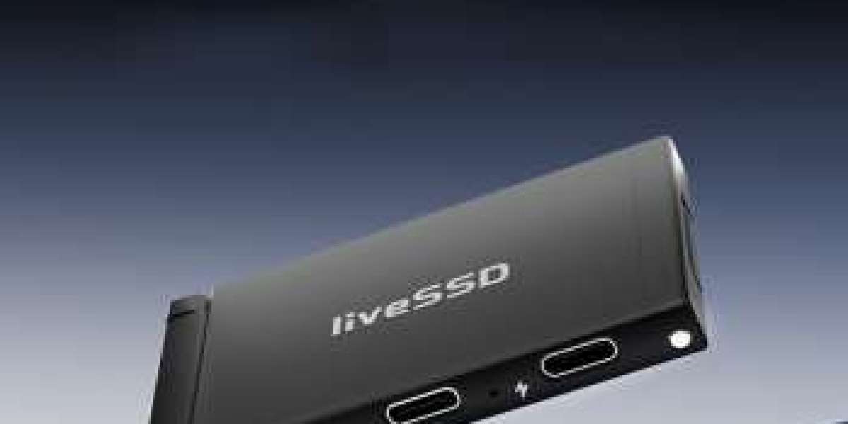 Next-Level Speeds: USB 3.2 Gen 2×2 SSD That Moves a 2GB File in 1 Second