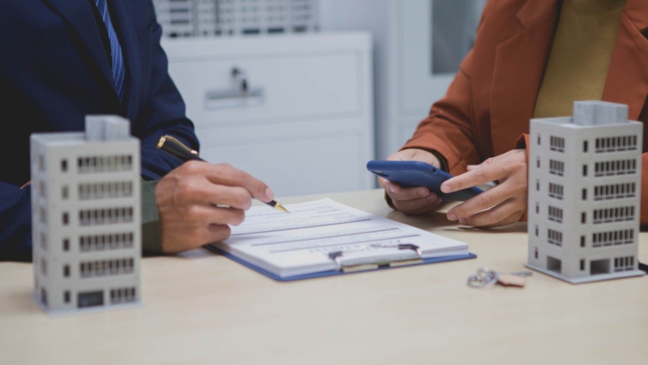 Searching for Hassle-Free Commercial Property Mortgage Dubai? Choose Us for Guaranteed Success!