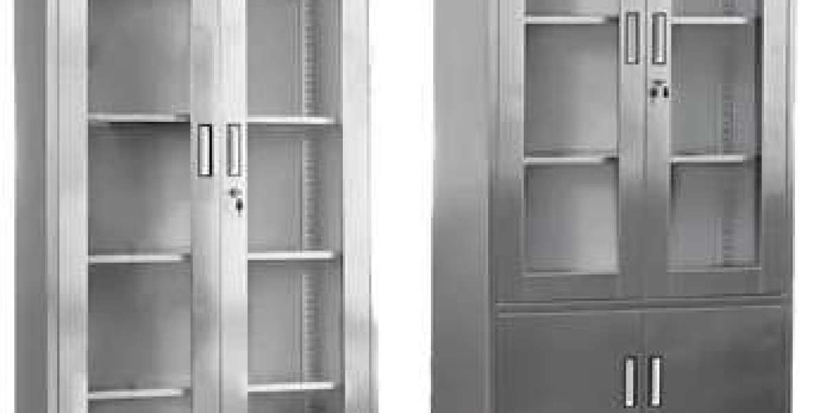Why Reliable Cleanroom Gowning Racks with 316 Stainless Steel Construction Matter for Your Facility
