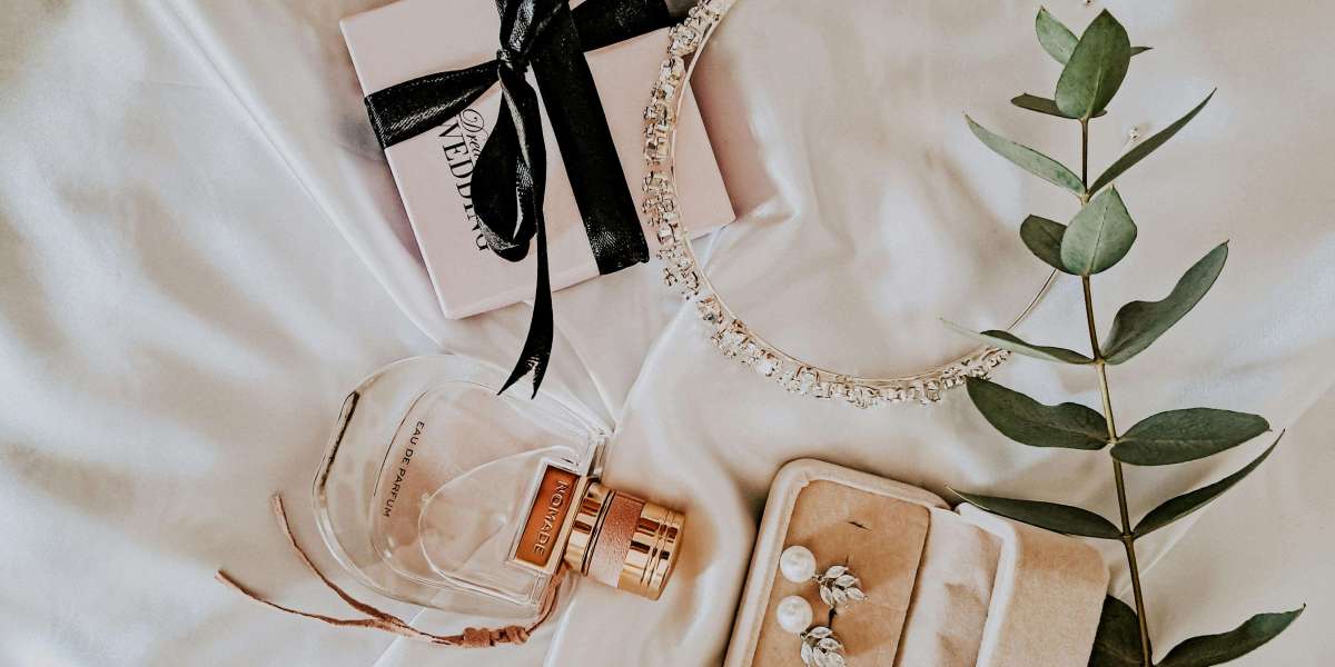 From Citrus to Musk: Exploring the Most Loved Perfume Notes