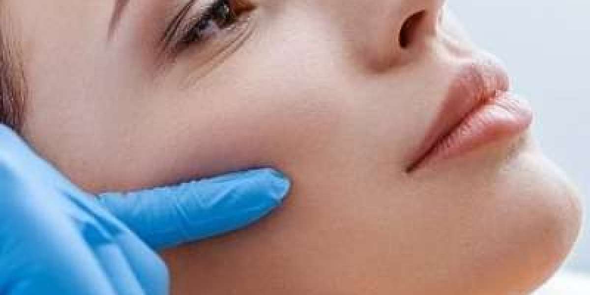 Facelift Surgery in Islamabad – Look Refreshed and Younger Naturally