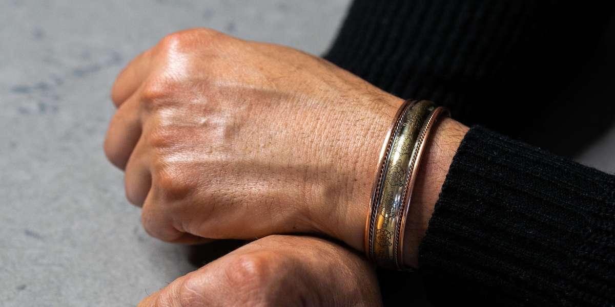 What Are the Health Benefits of Wearing Copper Bracelets?