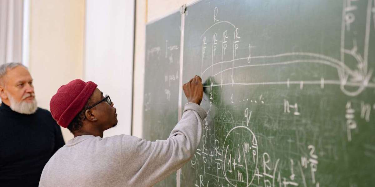 The Essay: A Timeless Tool for Thoughtful Communication