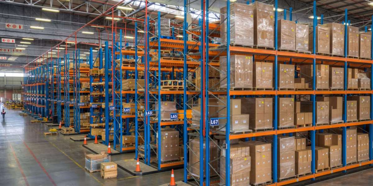 Safety Tips for Operating and Maintaining Selective Pallet Racking