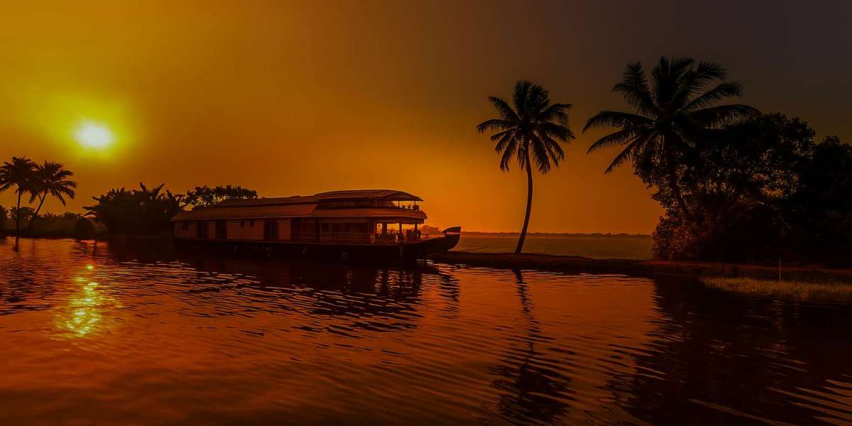 Kanyakumari Sunrise and Temple Tour 