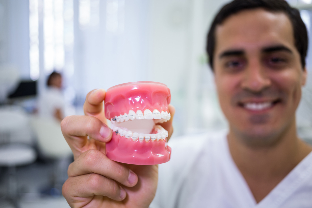Dentures vs. Implants: Choosing the Right Solution for Tooth Replacement – AspenGreen Dental Blog
