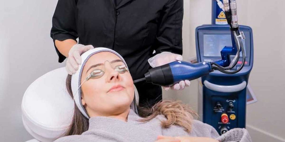 كيف تستعدين لأول تجربة لإزالة الشعر بالليزر؟