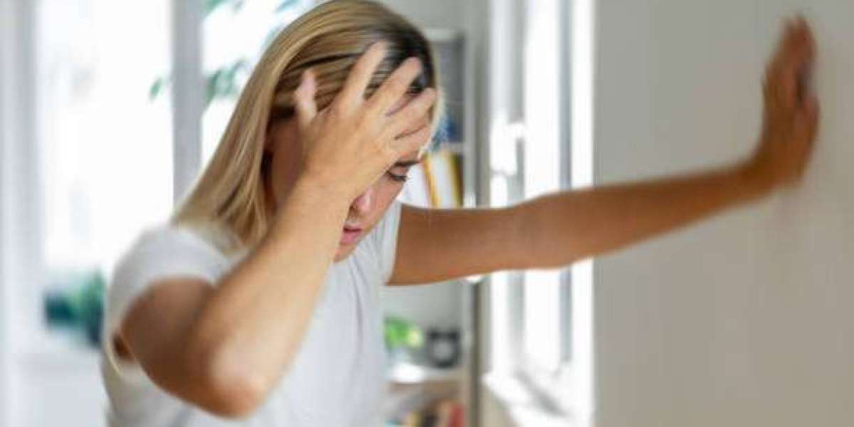 Dealing With a Random Health Issue: Causes, Remedies, and When to Seek Help?