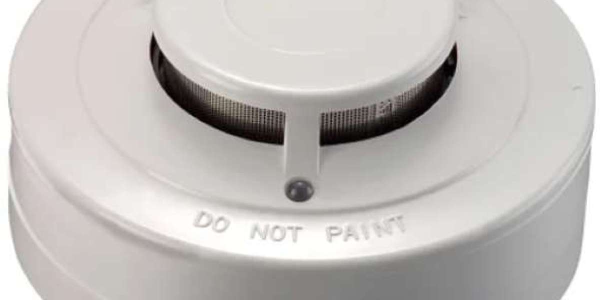 Precision Under Heat: The Role of Heat Detectors in Fire Safety