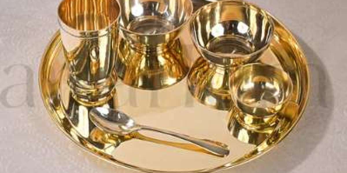 The Return of Brass Plates: Old-World Charm Meets Modern Homes