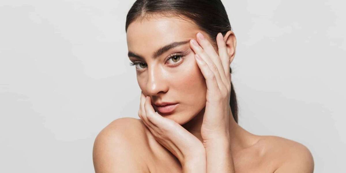 Blepharoplasty in Dubai – Precision Eyelid Surgery