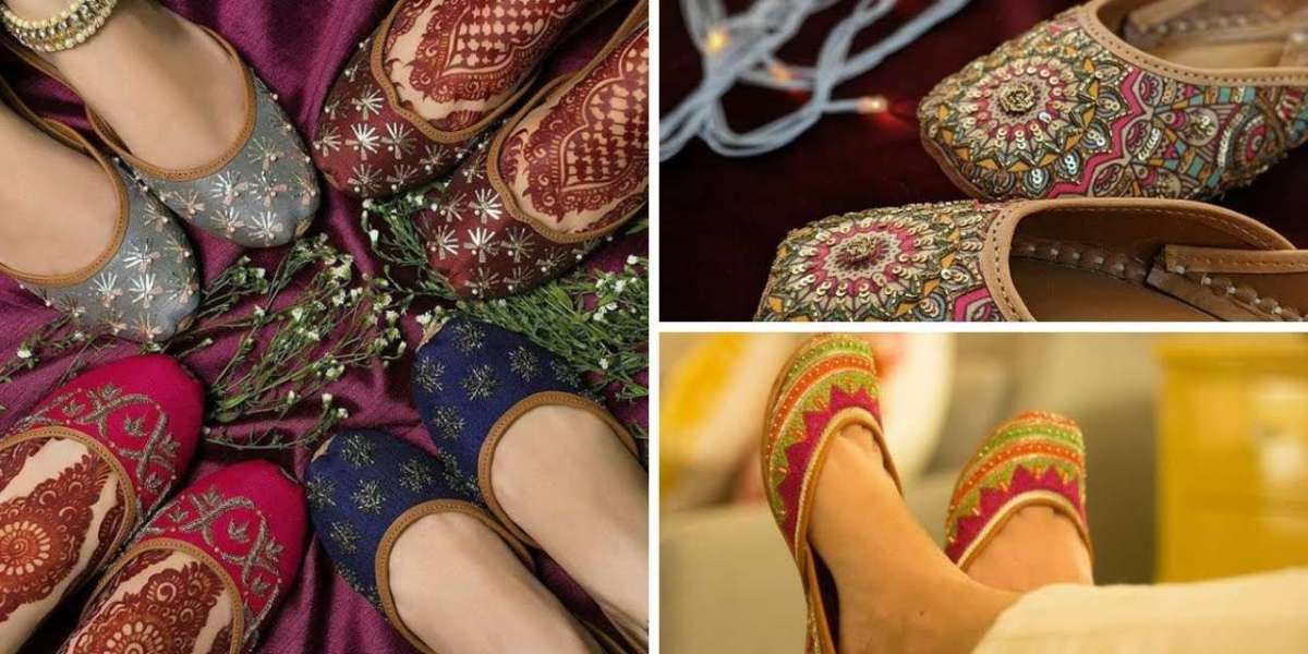 Timeless Elegance Re imagined: Female Khussa in Pakistan Online