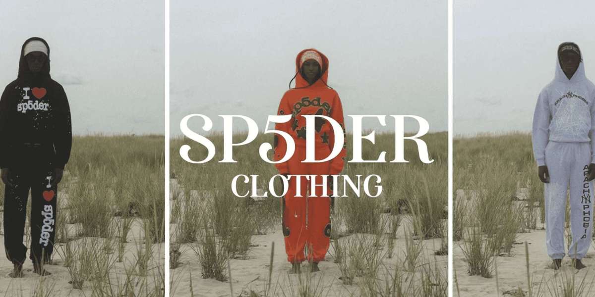 The Fearless Evolution of Streetwear: Sp5der and Sp5der Tracksuit