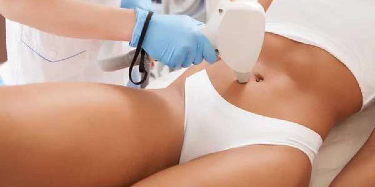 Фітнес і басейн без зайвих клопотів: гігієна, догляд за шкірою та довготривалі рішення