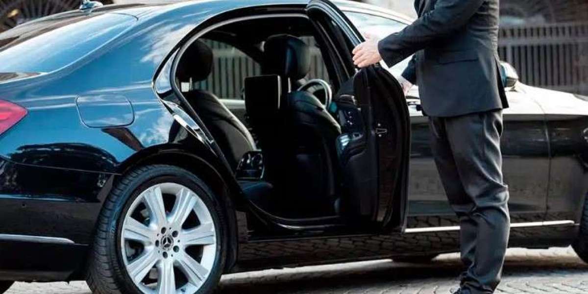 Experience Premium Comfort with Our Luxury Chauffeur Service in Atlanta