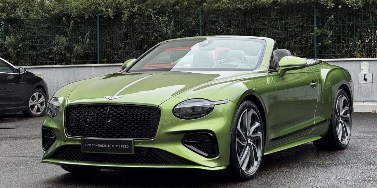 RentoLux luxury car rental: France Coverage, One-Way Trips, and Cross-Country Rules