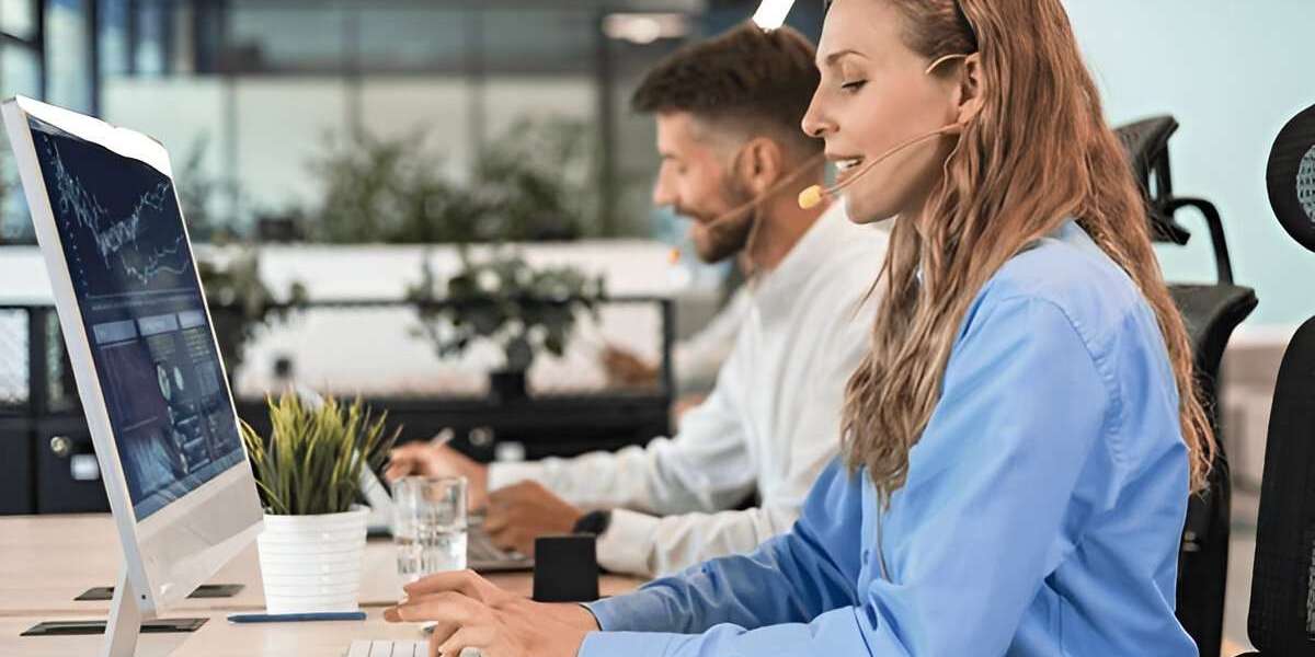 Accent Harmonizer Voice Modulation: Redefining Global Communication Clarity with AI