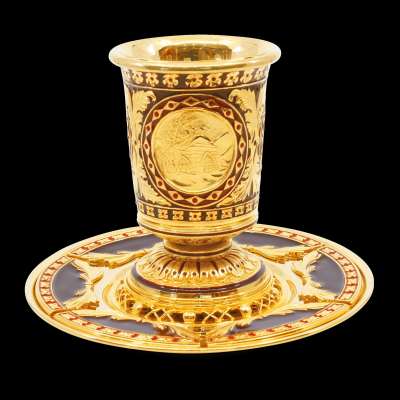 Gold and red kiddush cup Profile Picture