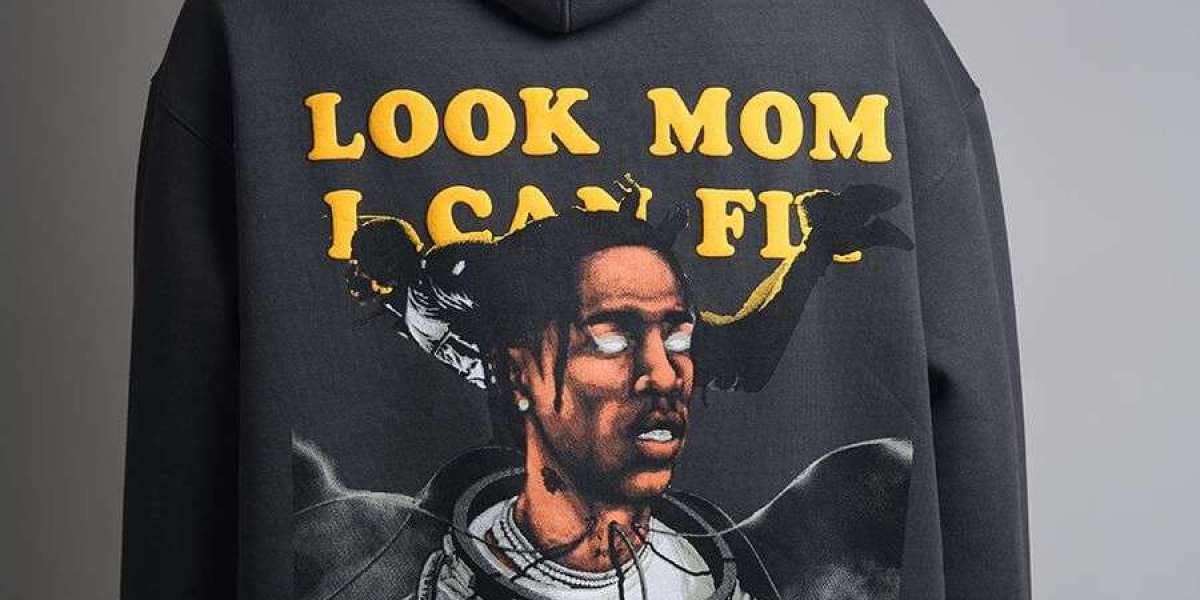 Travis Scott Merch for Festivals & Concerts: What to Wear