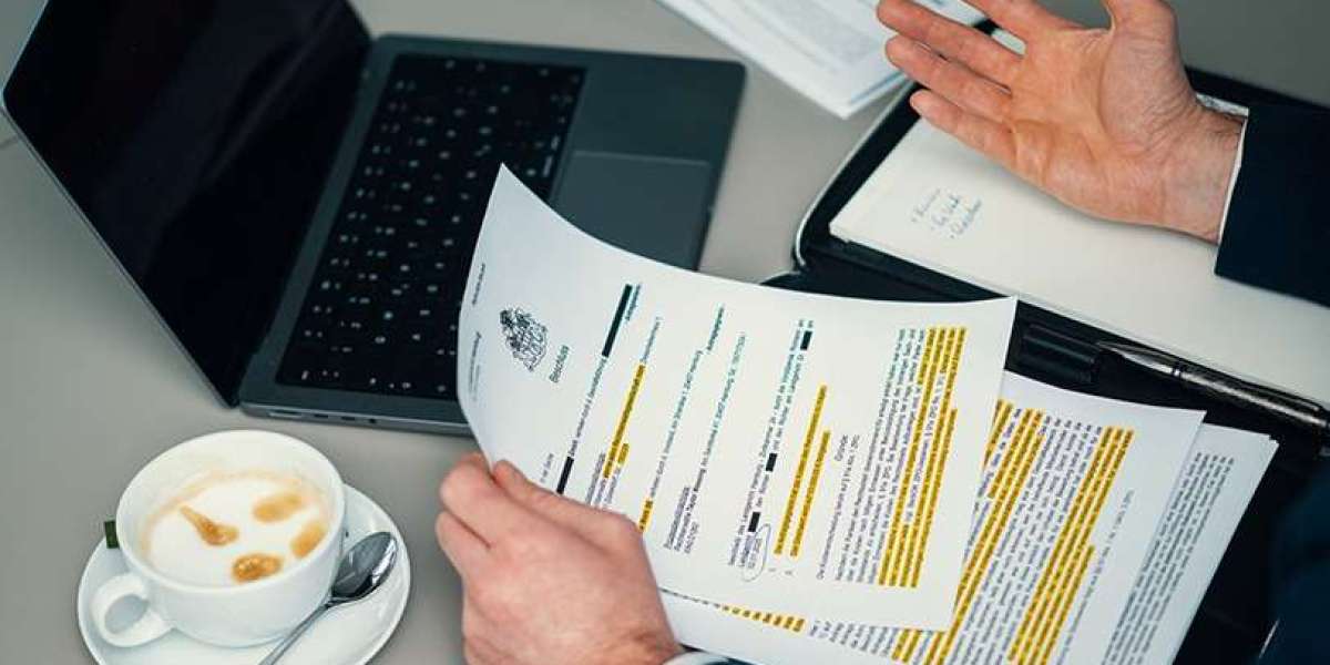 Schutz der Arbeitgeber-Reputation: Kununu-Rezensionen juristisch prüfen lassen