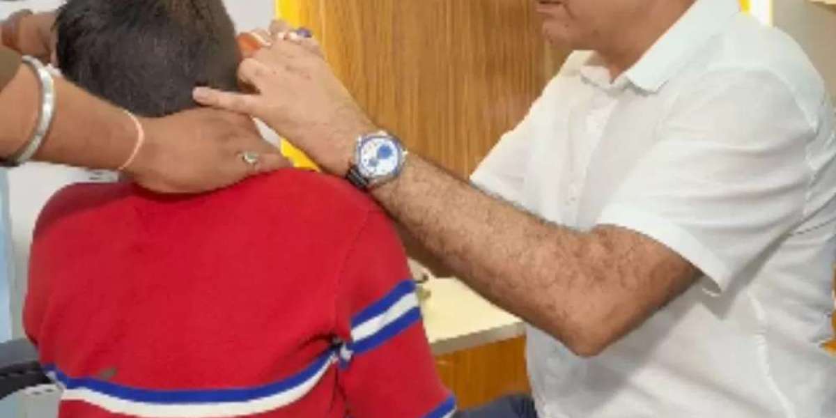 Best ENT Doctor in Meerut for Hearing & Sinus Issues