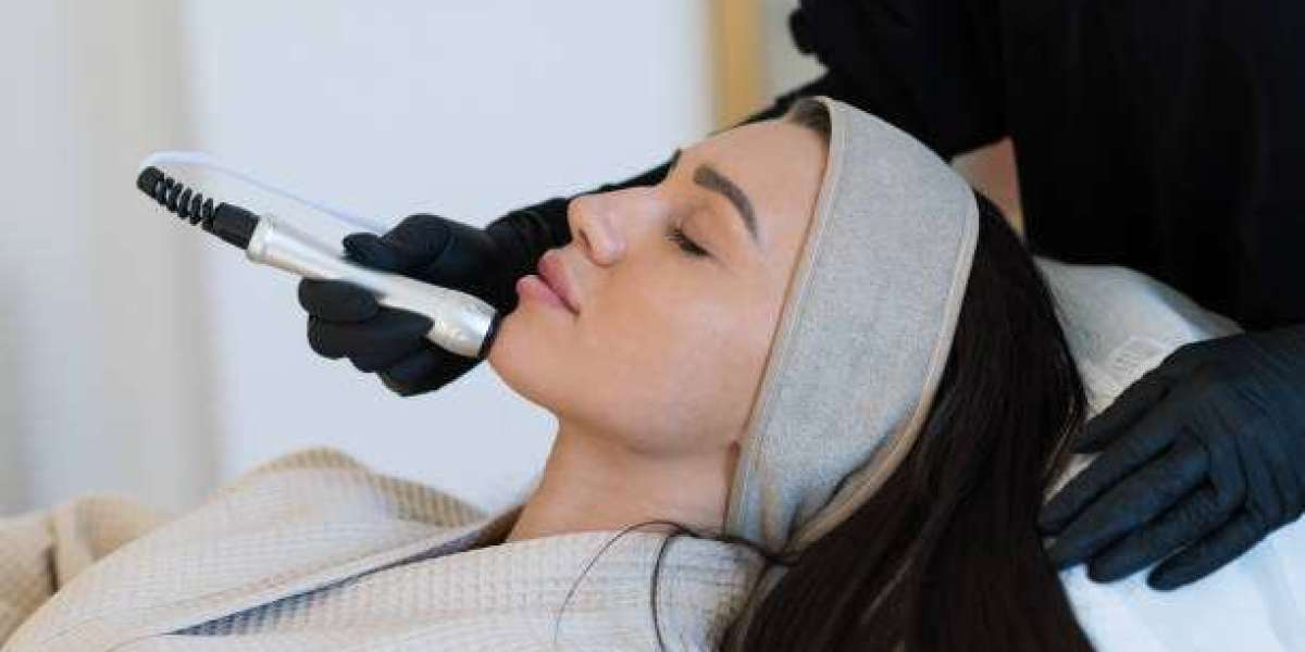 Renew Your Skin Instantly with Hydrafacial In Islamabad
