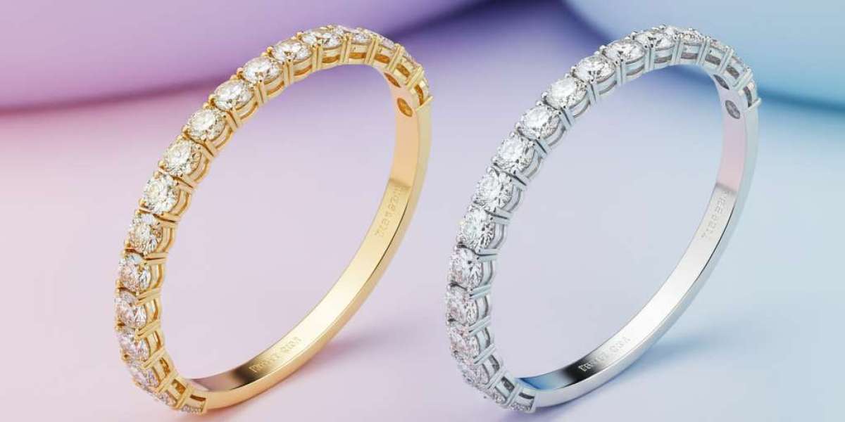 Gold vs Platinum Lab Grown Diamond Bracelet: Which One Should You Buy?