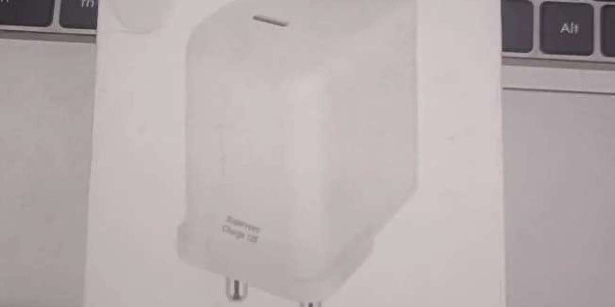 Everyday Mobile Charger Designed for Reliable Performance