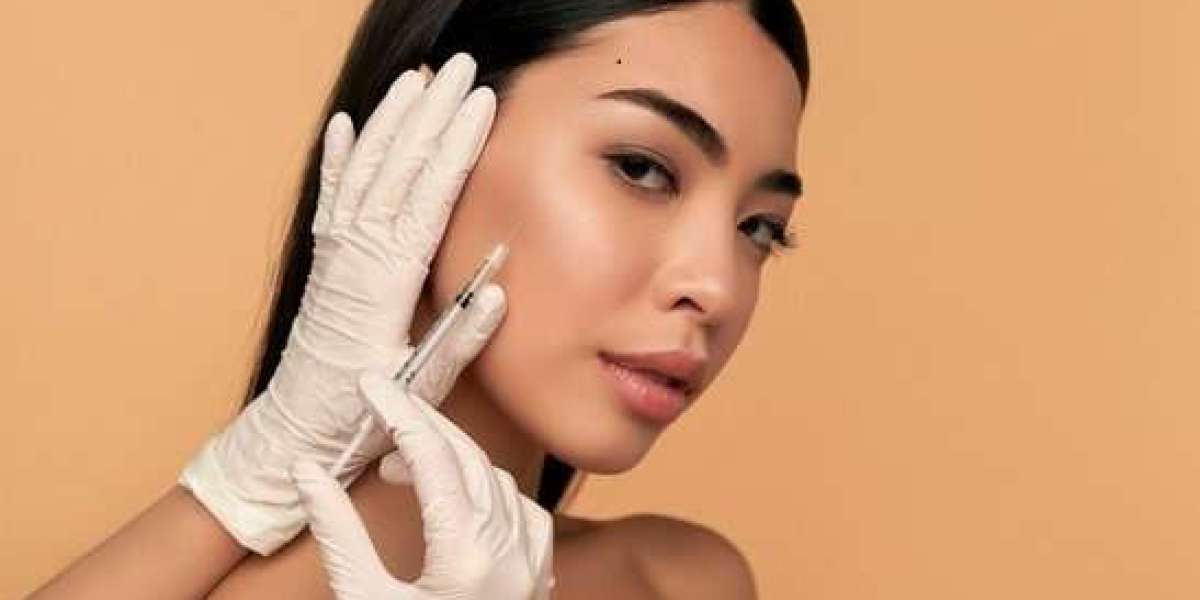 Natural Beauty Boost: Dermal Filler Trends in Islamabad Clinics