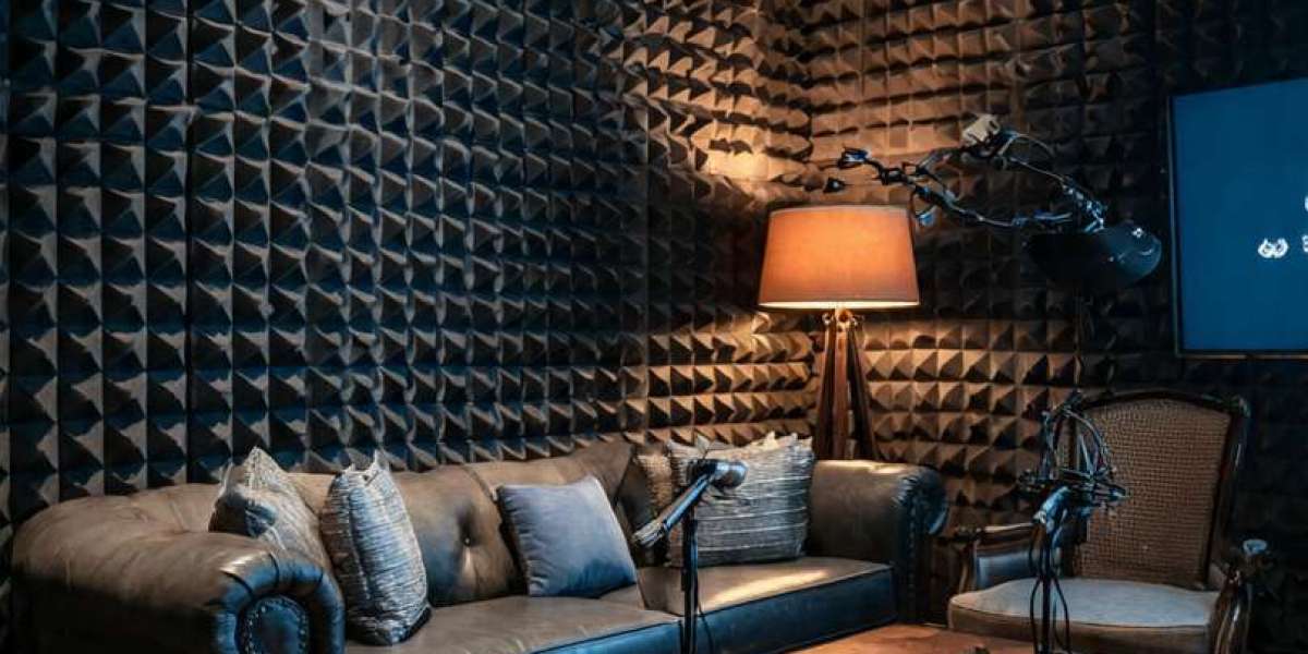 Podcast Bundle Rental Dubai: Everything You Need for Professional Recording