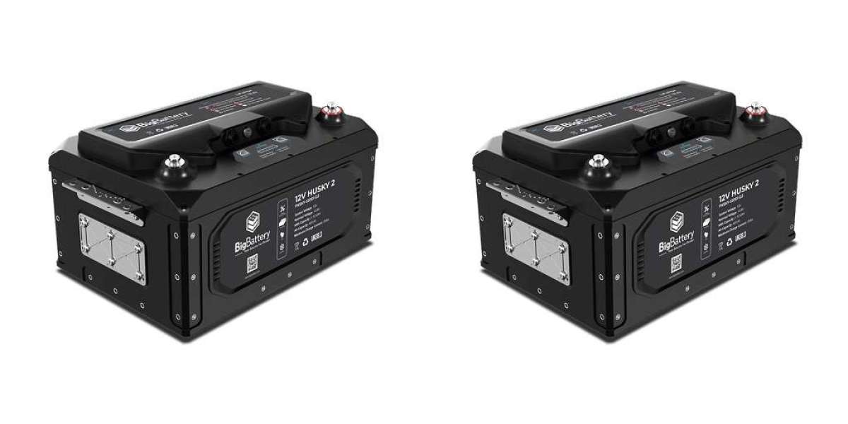 Why More RVers Are Making the Switch to an RV Lithium Battery