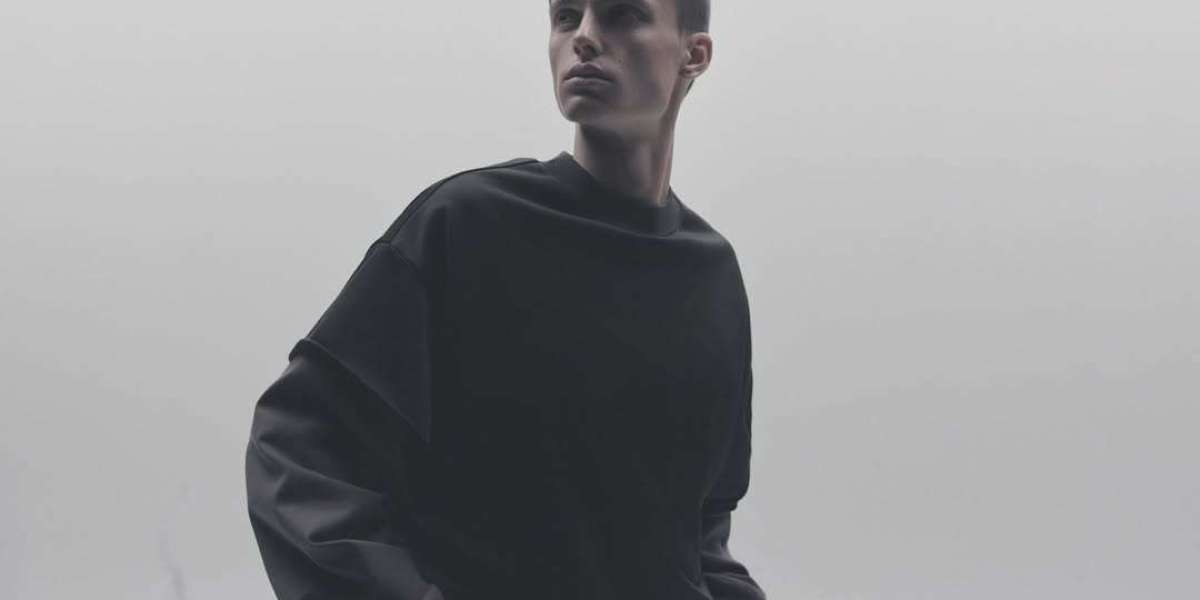 Pull Essentials as a Core Element of Daily Fashion