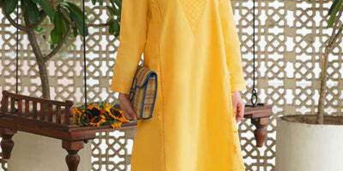 Sleek & Stylish Plain Dresses for Modern Women