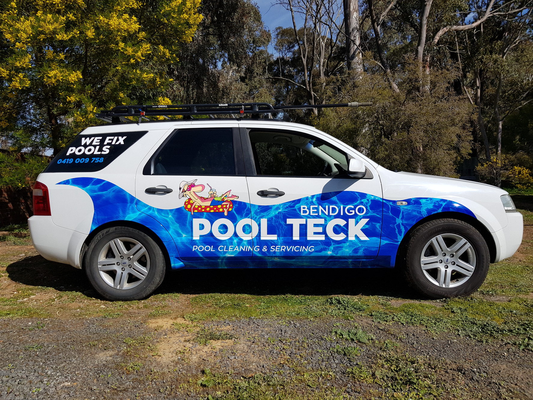 After Hours Swimming Pool Cleaning Services in Bendigo | Pool Teck