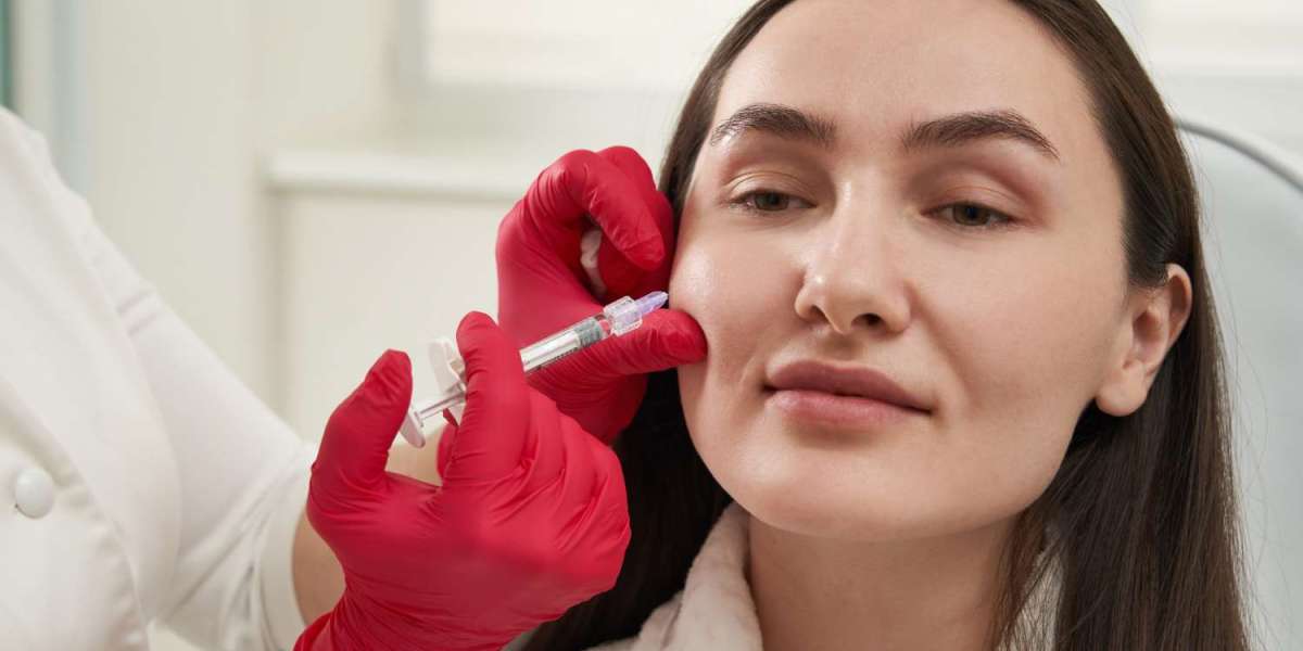 Combining Dermal Fillers in Dubai with Botox for Better Results
