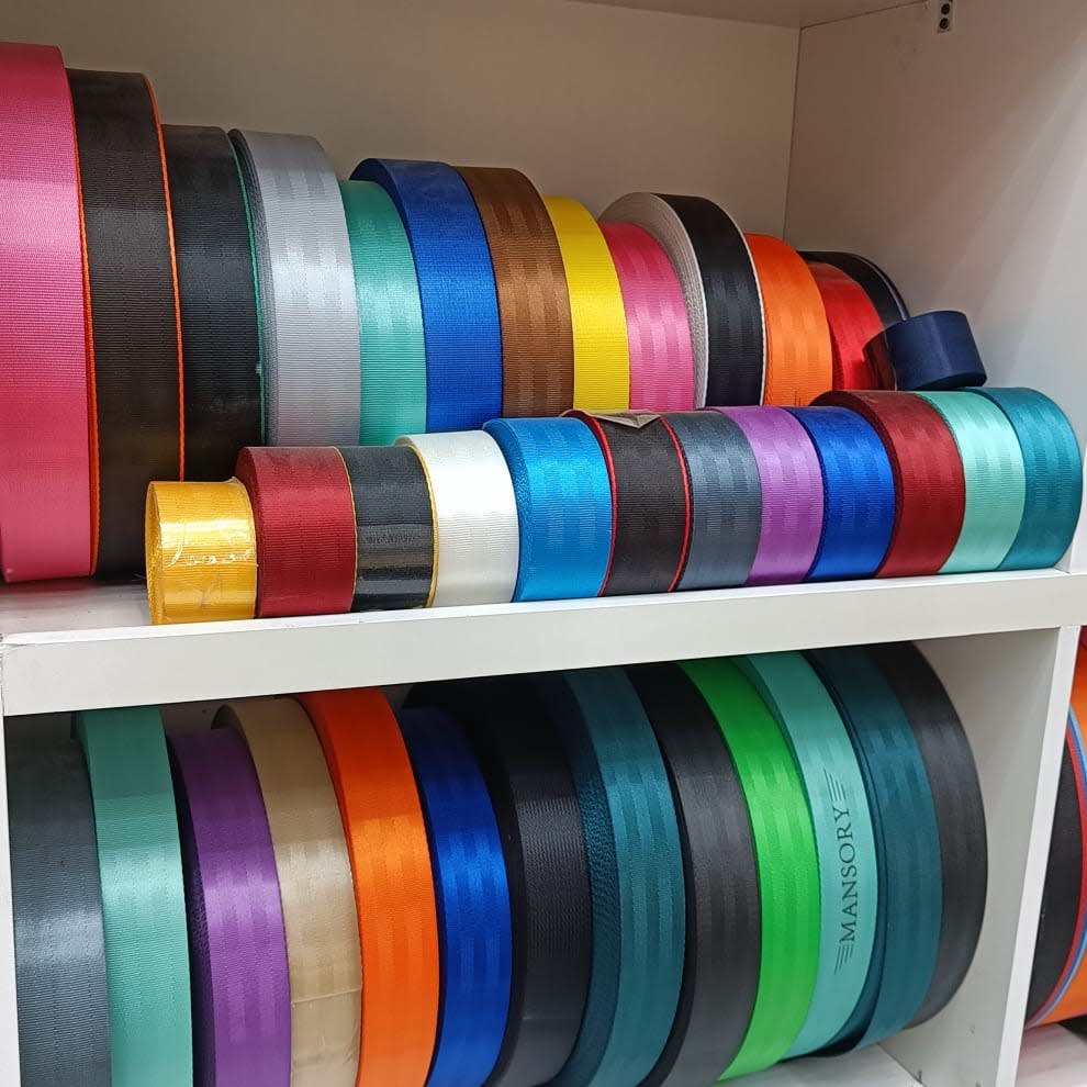 Seat belt in UAE, Armenia, South Africa