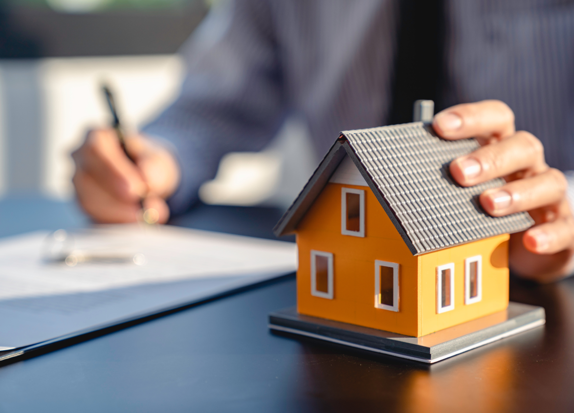 Erie Insurance vs Insuracarelife: A Guide to Home Insurance in NYC