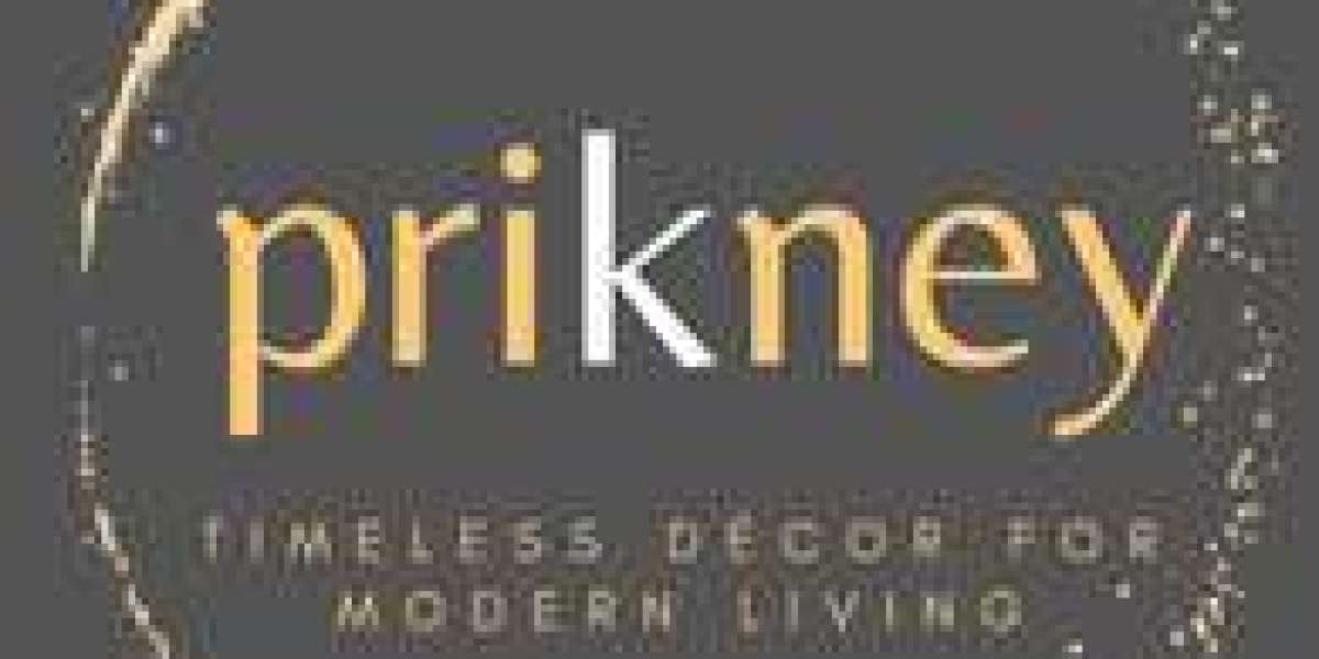 Minimalist to Luxury: Dining Table Decorative Items for Every Style